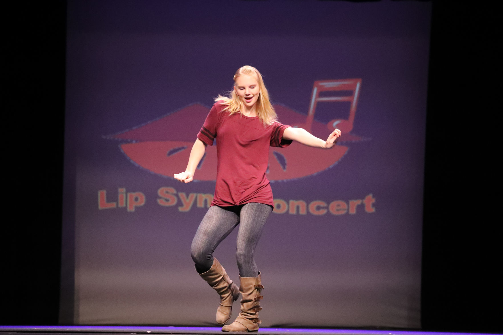 Lip Sync Gwendalyn Bowman